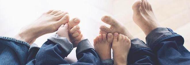 六一儿童节弟弟妹妹的说说_趣事婴儿弟弟妹妹生活怎么写_婴儿弟弟妹妹的生活趣事