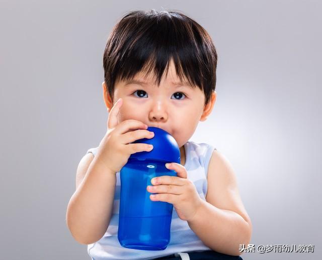 小班幼儿生活技能教案_小班生活技能有哪些内容_幼儿小班的生活技能